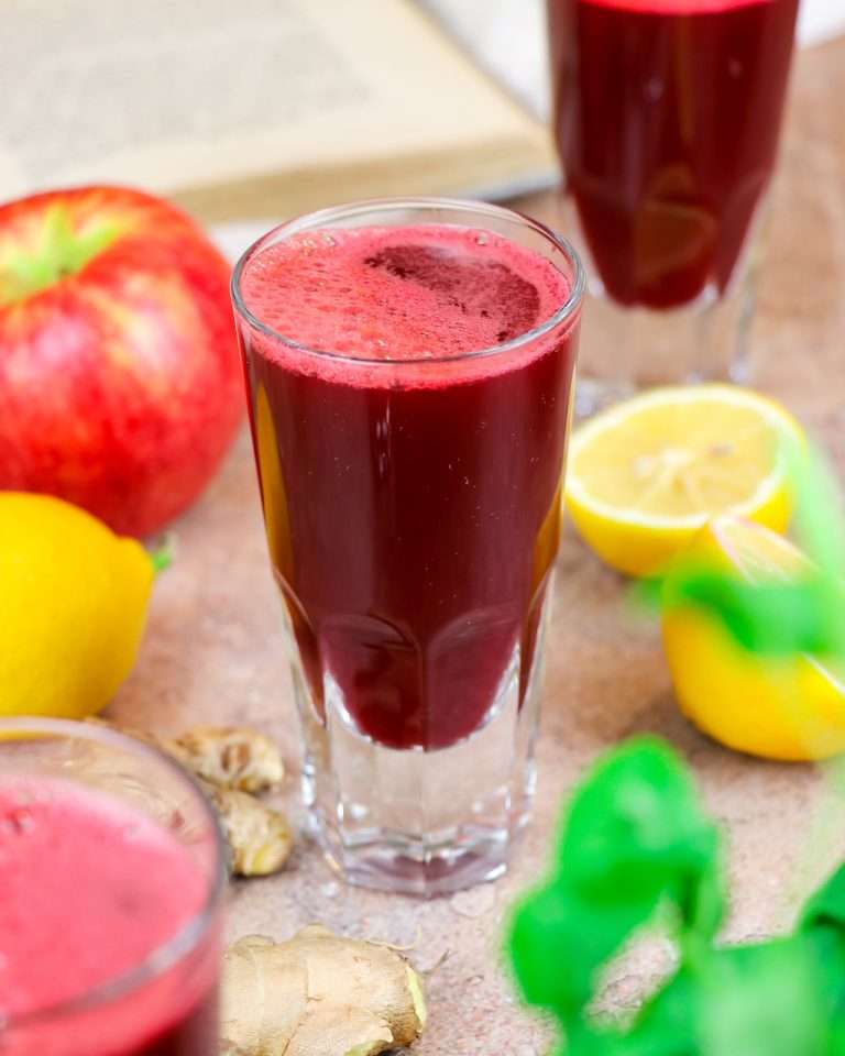 Detoxifying & Acne-Fighting Beet Juice (Without a Juicer)